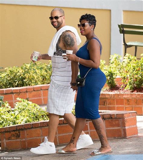 fantasia barrino bikini|Fantasia Makes A Splash With New Swimwear Line,。